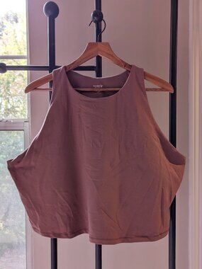 Old Navy Active Light Support PowerChill Longline Sports Bra